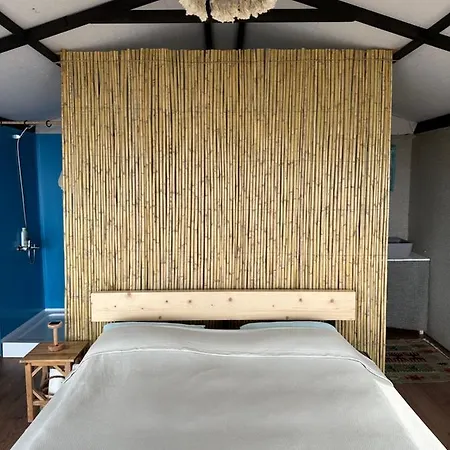 Campo de lujo Mandra - Nature Living